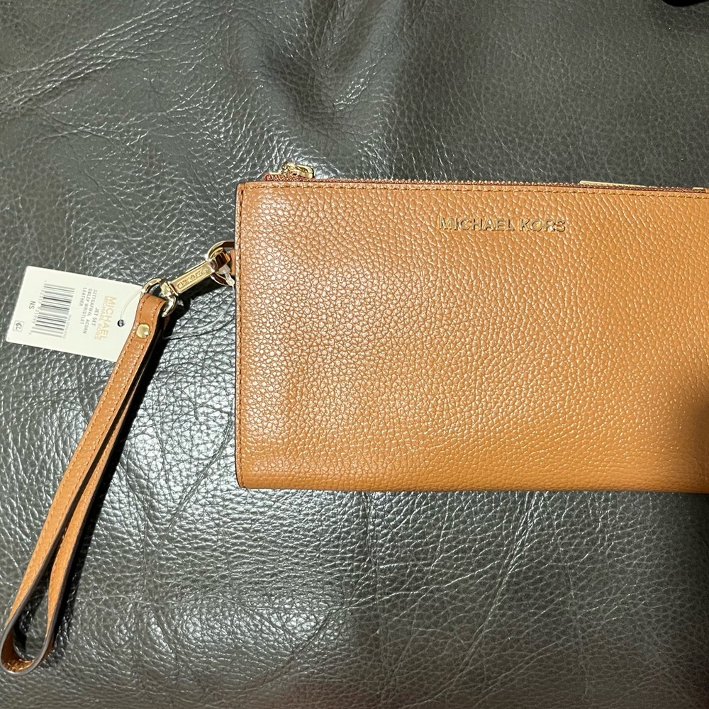 Wallet - Picture 5 of 9